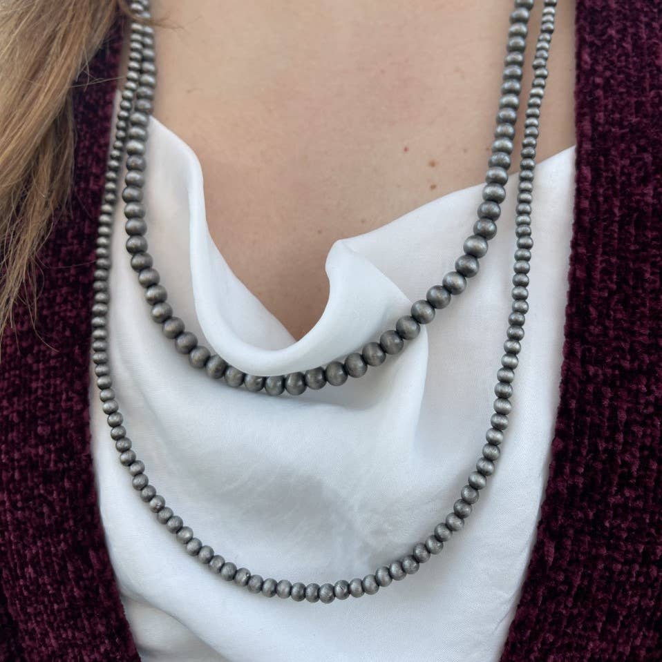 Navajo Pearl Necklace - Style 4
