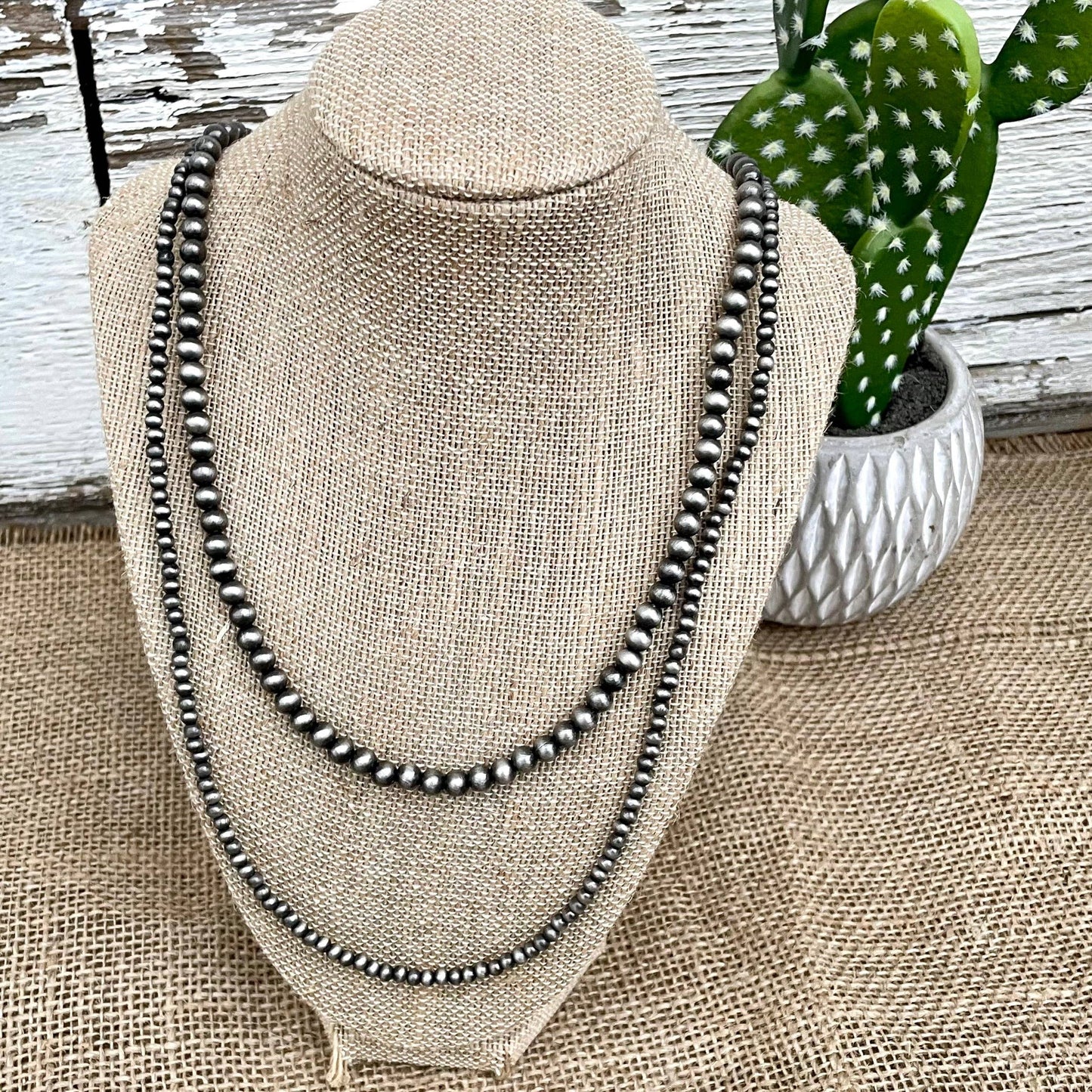 Navajo Pearl Necklace - Style 4