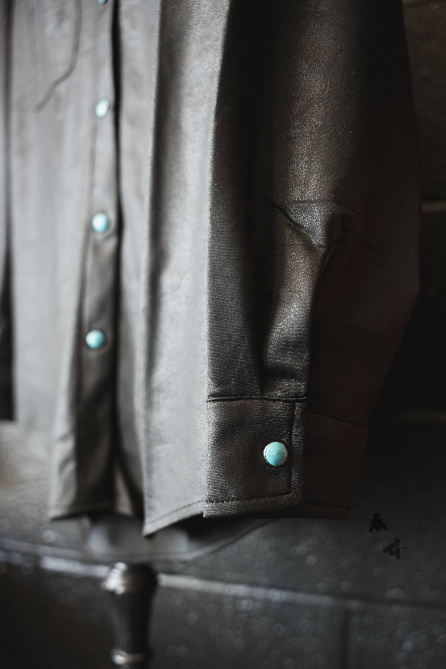 LEATHER LUX * MIDNIGHT button up