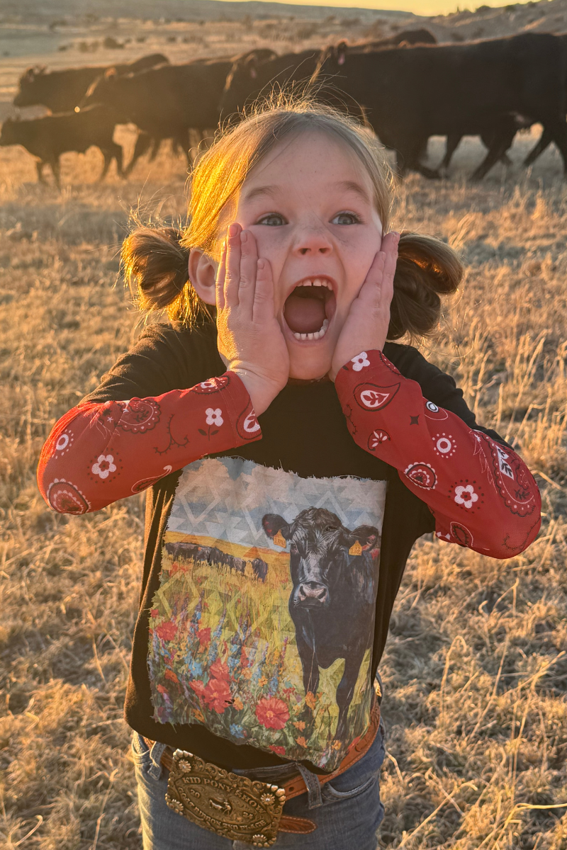In The Fields Kids Tee Cow