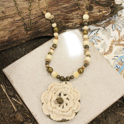 Natural Surroundings Necklace