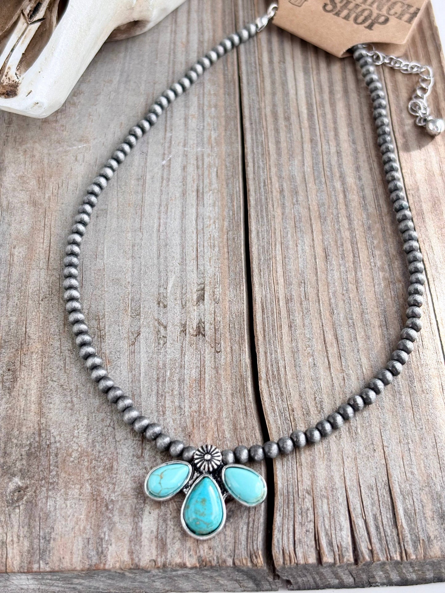 Western Turquoise Stone Pendant Navajo Pearl Choker Necklace