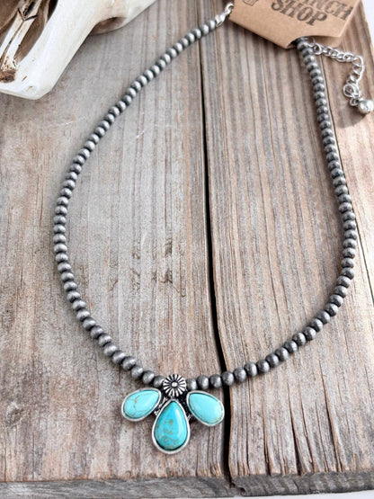 Western Turquoise Stone Pendant Navajo Pearl Choker Necklace