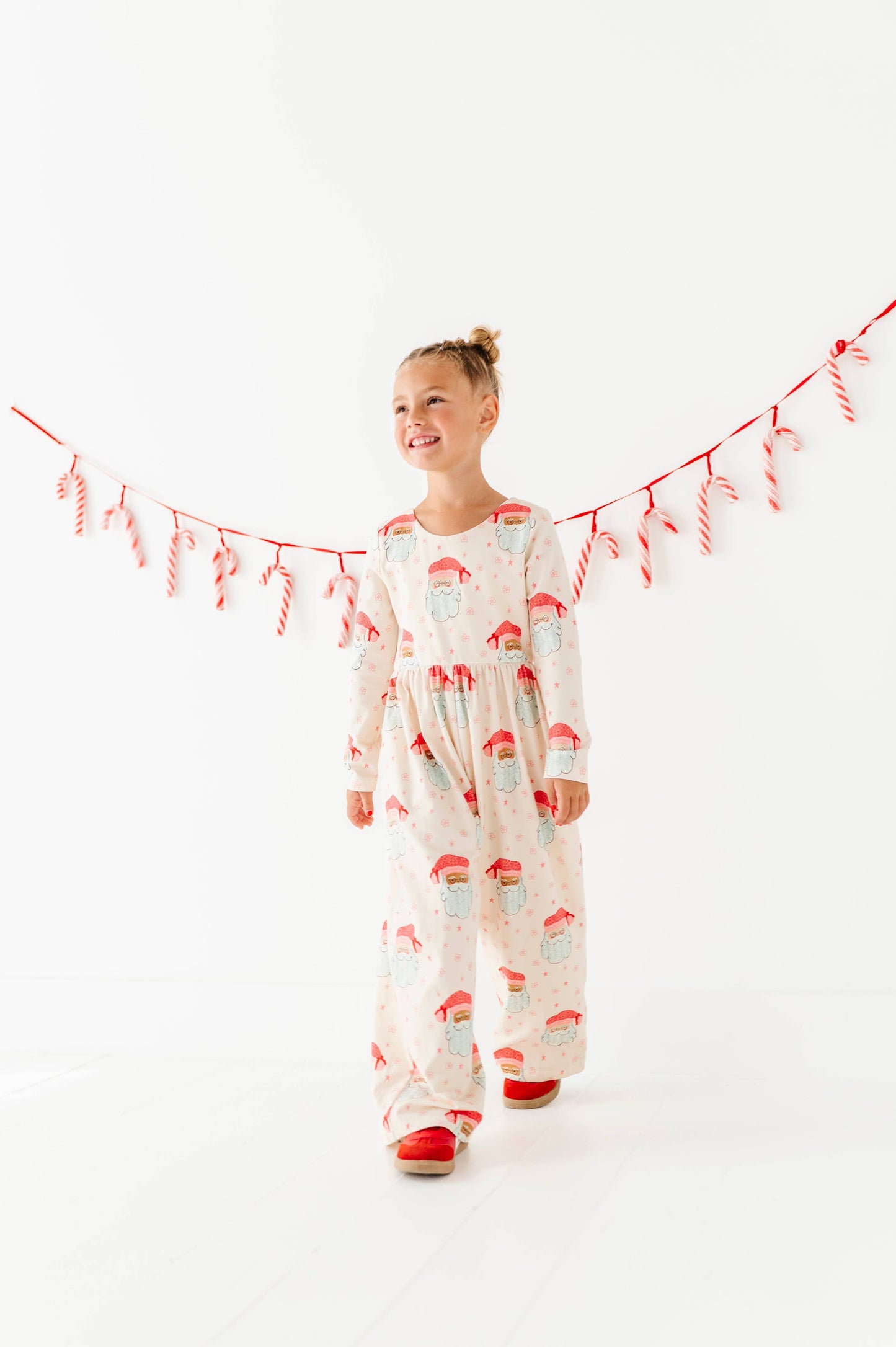 Pink Santas | ROMPER