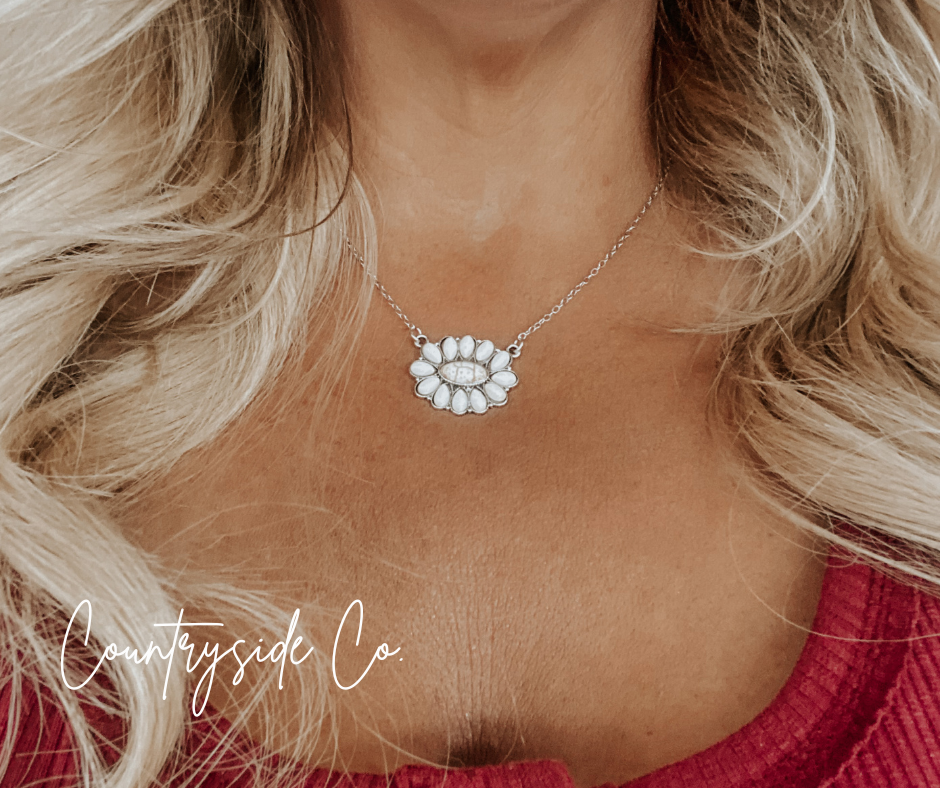 The White Flower Necklace